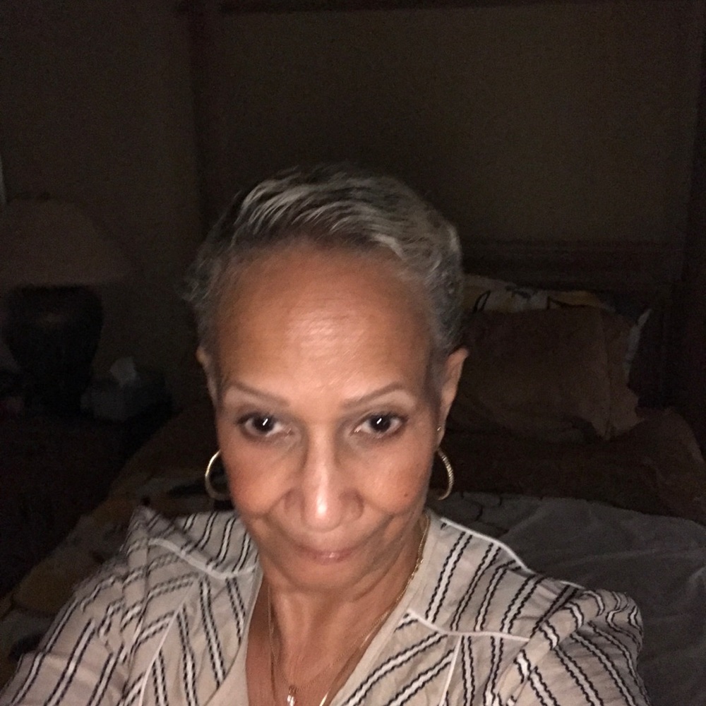 Meet your Posher, Antoinette